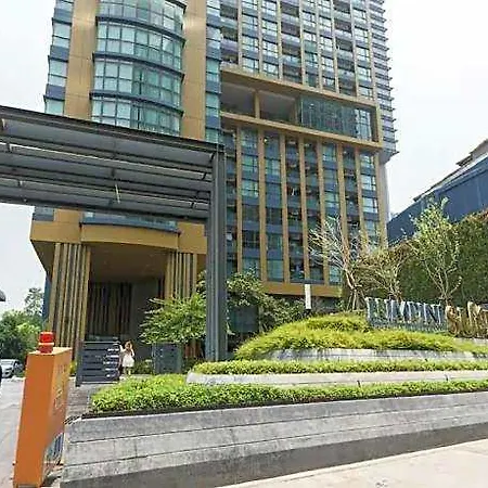 Lumpini Makkasan Nana Square/Central Boutique One-Bedroom/Four Face Buddha